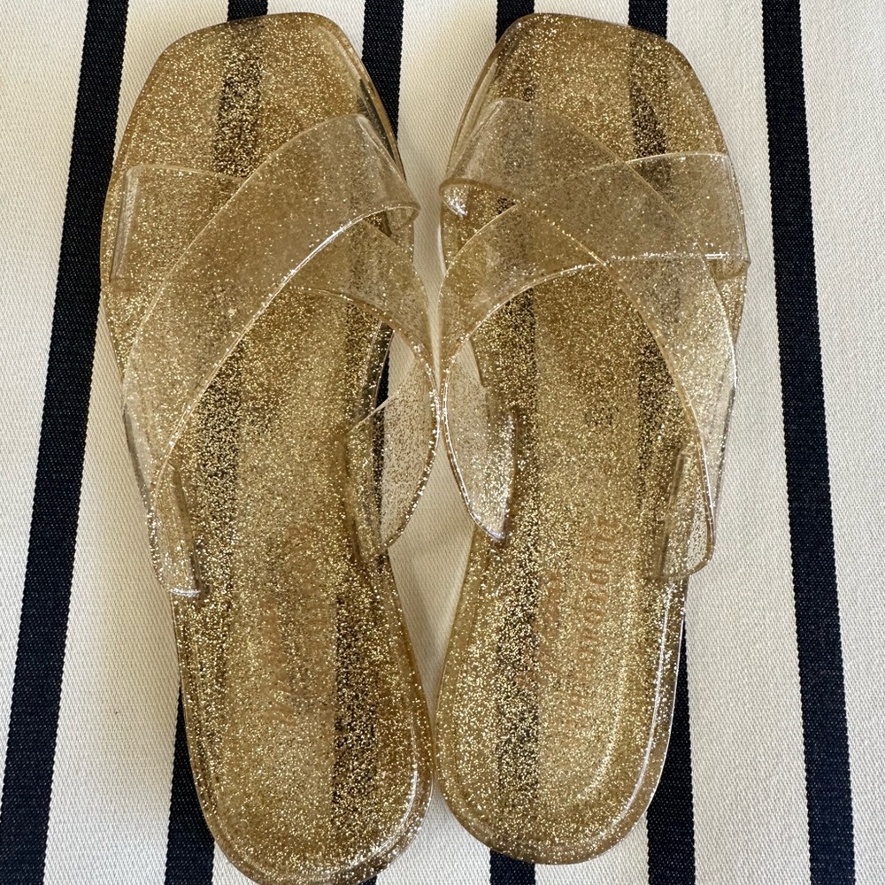 Anthropologie gold glitter pool/beach sandals 🏝️